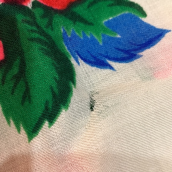 💙💛 Vintage Ukrainian Wool Scarf Khustka Floral 1980s 💙💛 - Picture 7 of 8